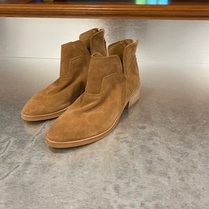 Dolce Vita Suede Boots (9.5)